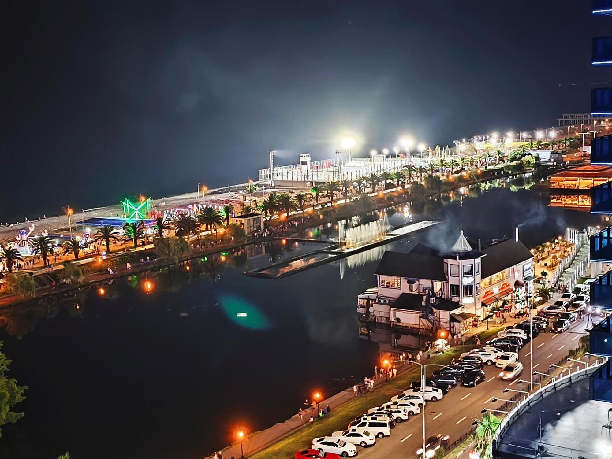 Orbi-City Batumi Apartments Sea View Luaran gambar